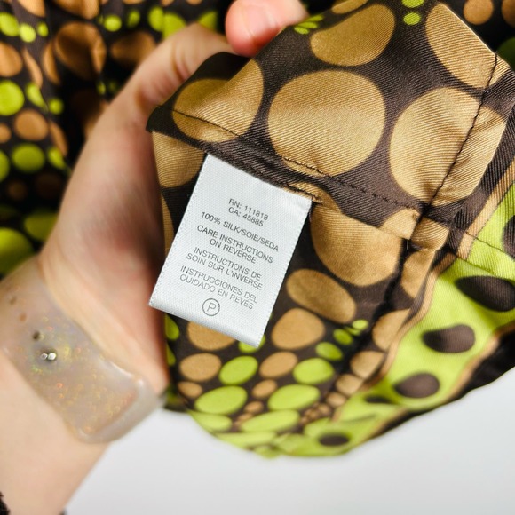 Michael Kors 100% Silk Green Brown Polka Dot Blouse Size XS - Picture 2 of 7